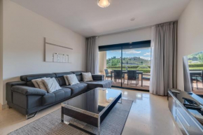 Ground 2-bed apt Capanes del Golf, Benahavis